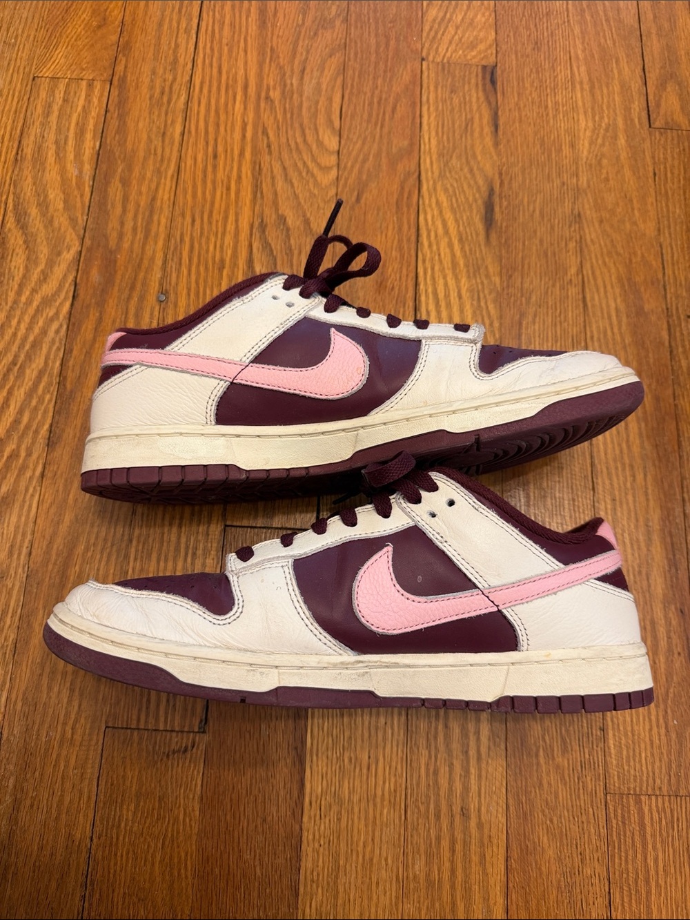 Nike Valentines Dunks